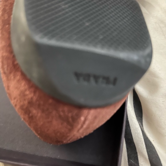 Prada brown Suede woman flats - Picture 7 of 8